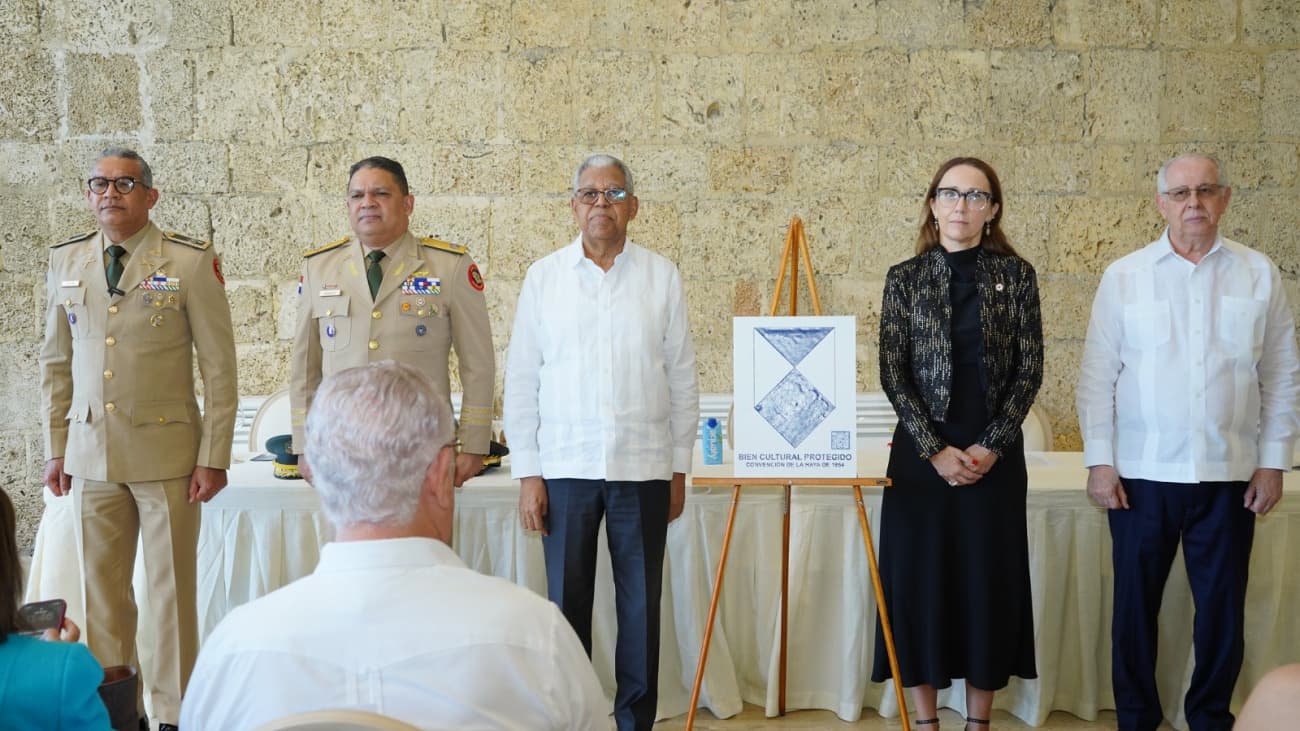 La República Dominicana inicia programa de señalización de monumentos culturales para fortalecer su protección y preservación.