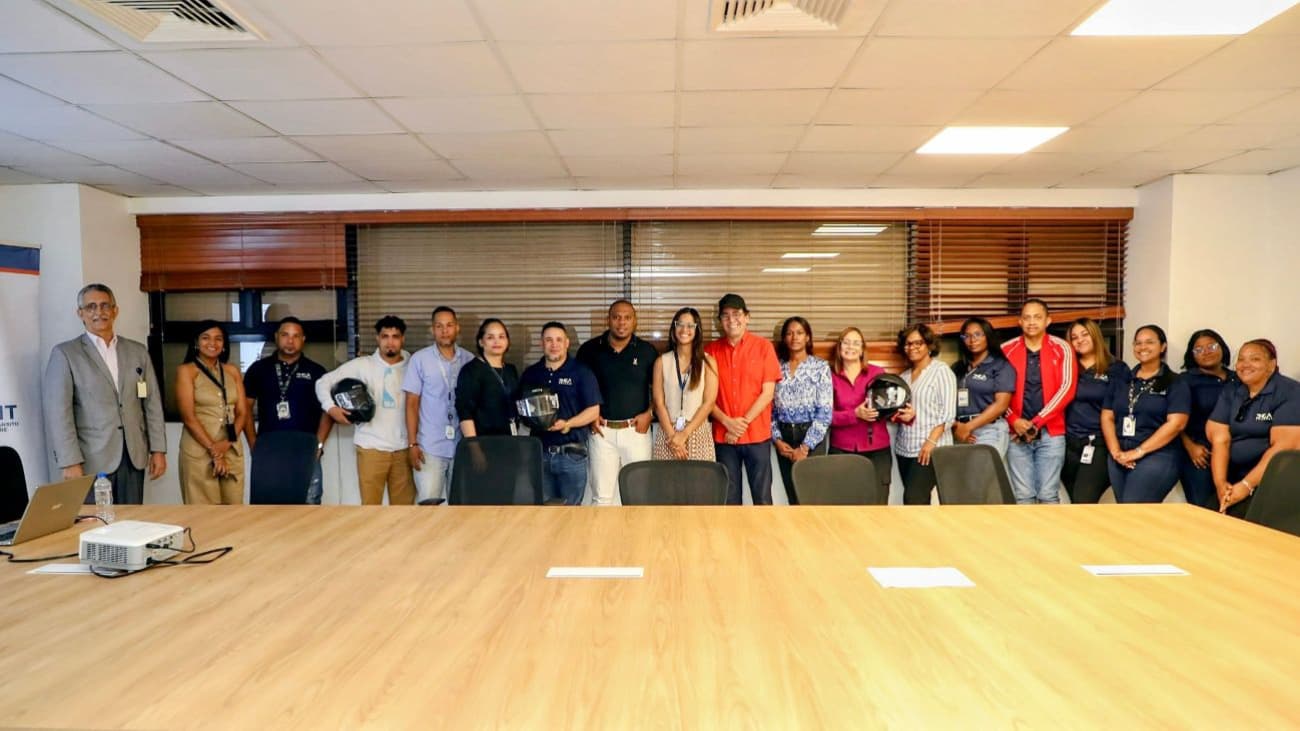 Intrant y Aduanas refuerzan controles sobre cascos para motociclistas