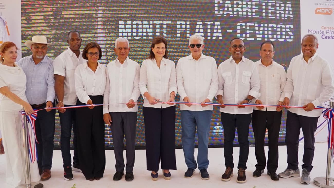 Raquel Peña inaugura carreteras que impulsan la conectividad y el desarrollo de Monte Plata