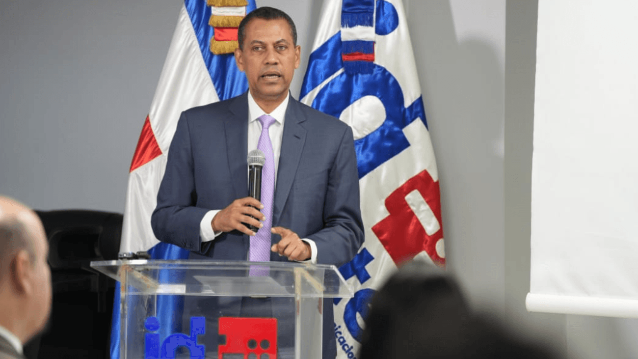 Indotel insta a las universidades a liderar la transformación del ecosistema digital en República Dominicana