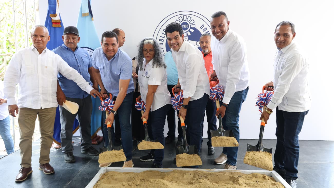 Inapa inicia segunda etapa del acueducto múltiple de Sabana Iglesia en Santiago