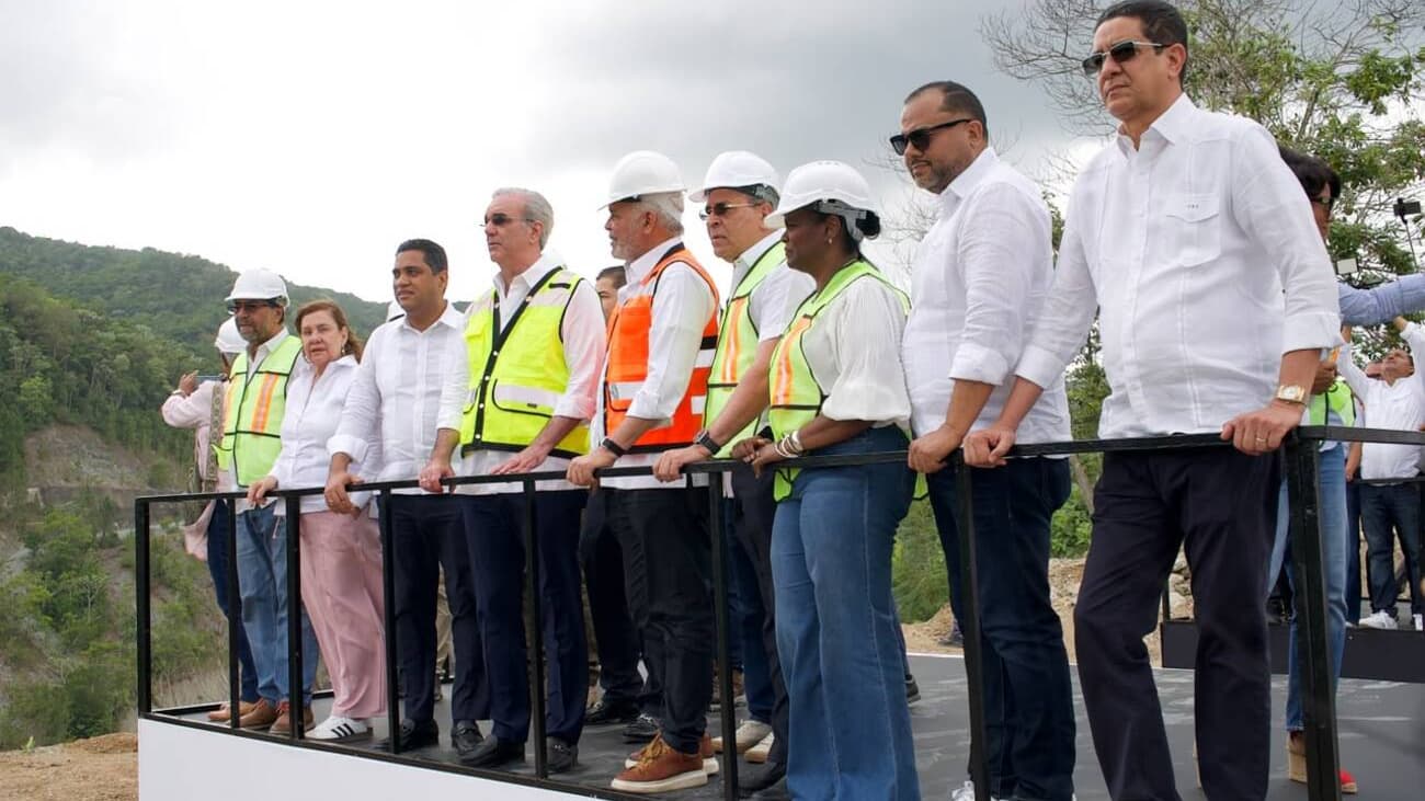 Abinader supervisa avances de la presa de Guaigüí para fortalecer el abastecimiento de agua y la generación eléctrica